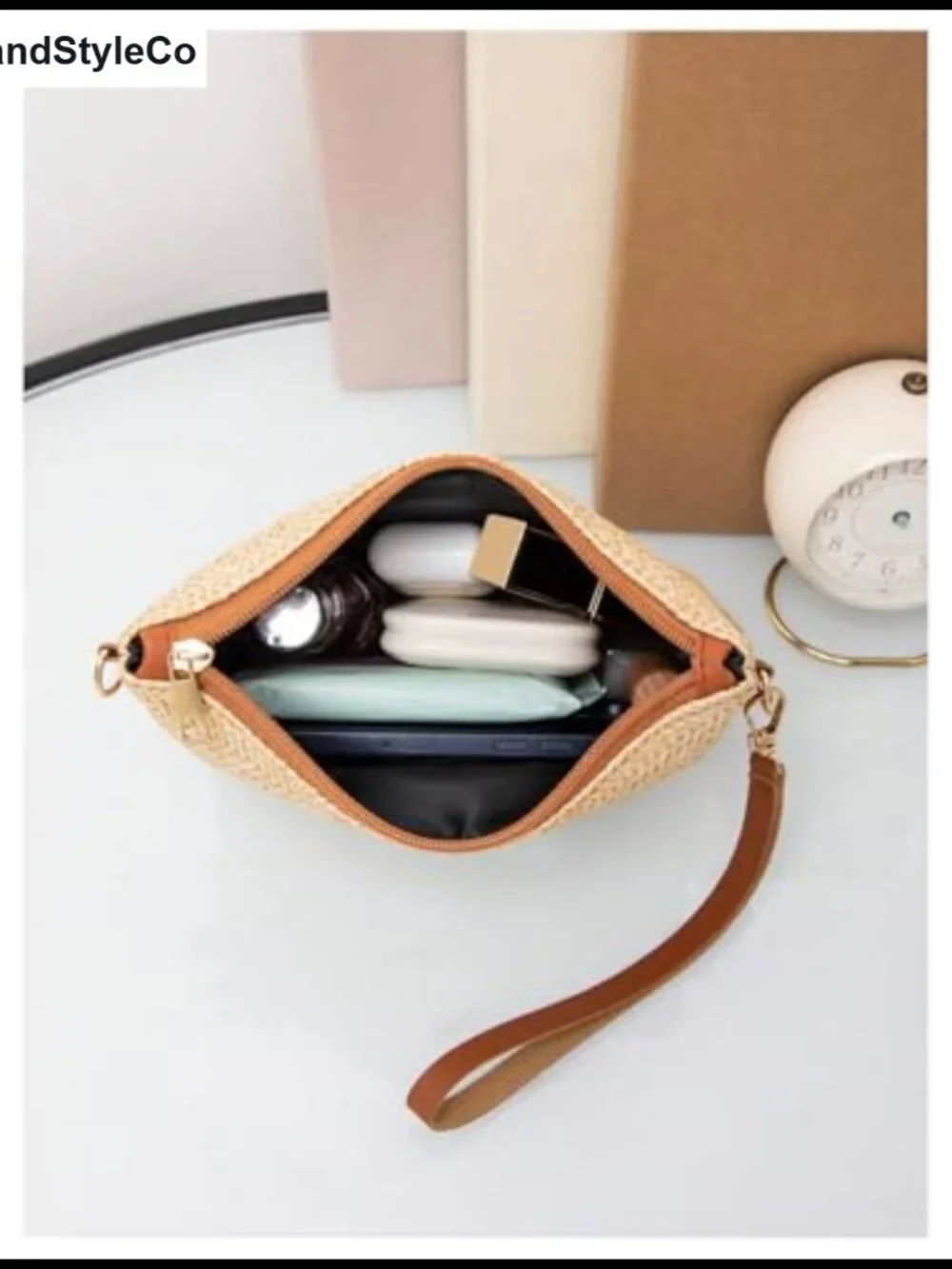 Handwoven Straw Crossbody Bag with Detachable Faux Leather Strap - Summer Beach